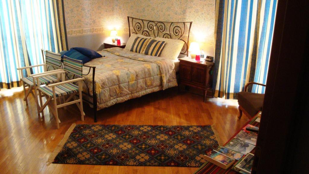 Bed and Breakfast Il Melograno Borgo San Dalmazzo Zimmer foto